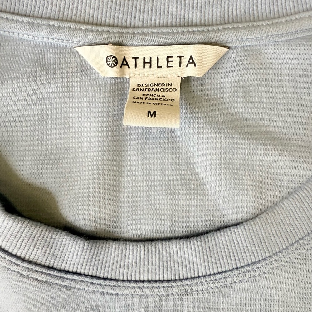 Athleta Harlow Hybrid Tee Blue Sz M - Picture 8 of 8